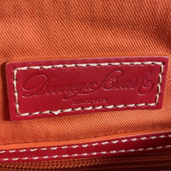 Disney Dooney & Bourke Crossbody Snow White 85th Anniversary Purse Bag Disney - Picture 7 of 7